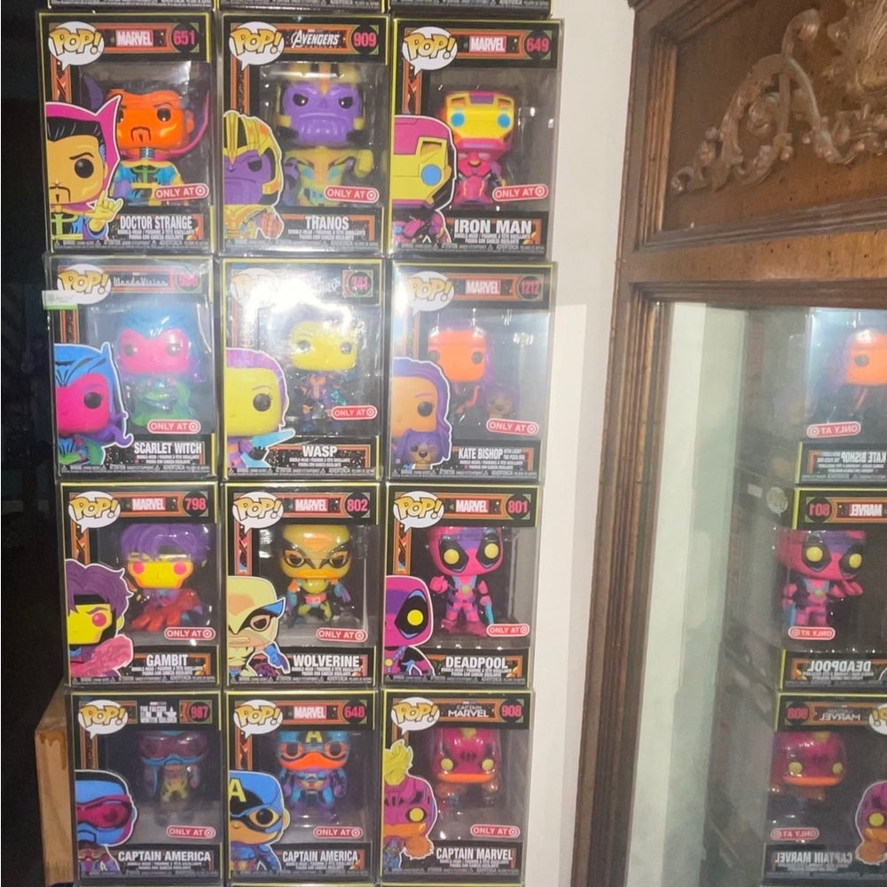 Funko Pop Marvel blind mystery box